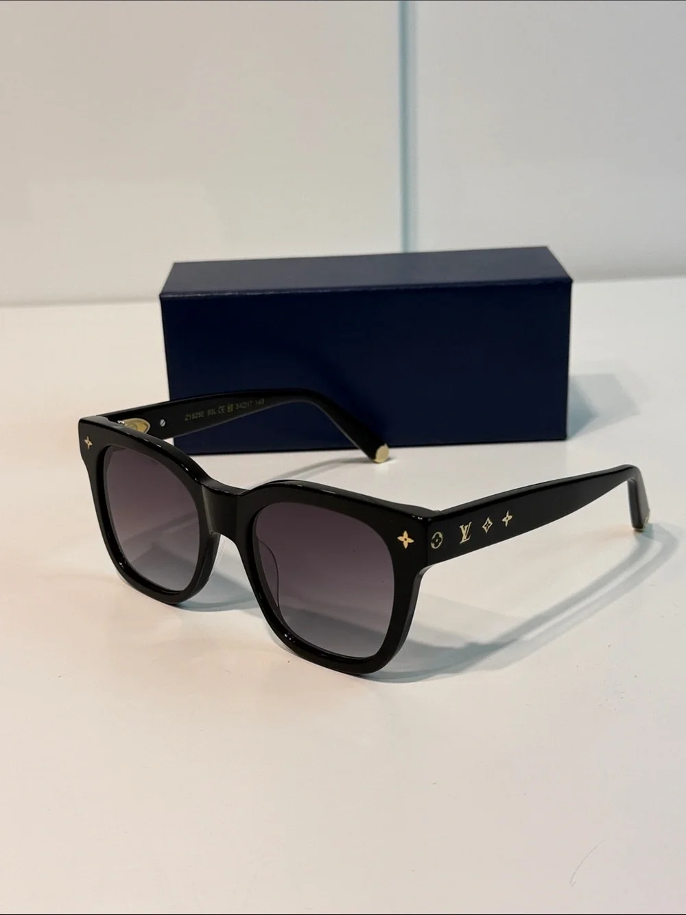 Like new Louis Vuitton My Monogram Square Sunglasses LV women’s shades
